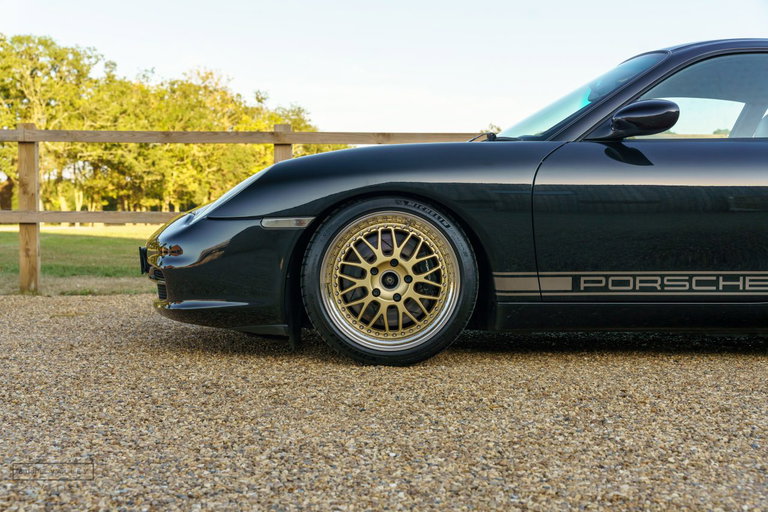 Porsche 996.2 Carrera
