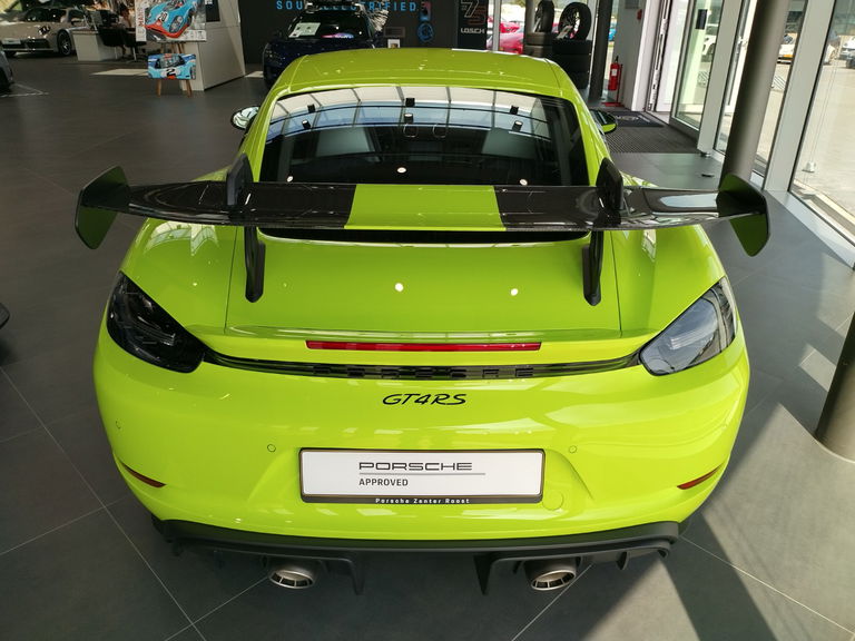 Porsche 718 Cayman GT4 RS