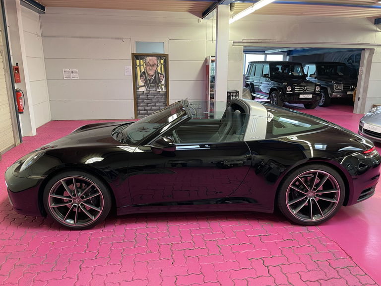 Porsche 992 Targa 4