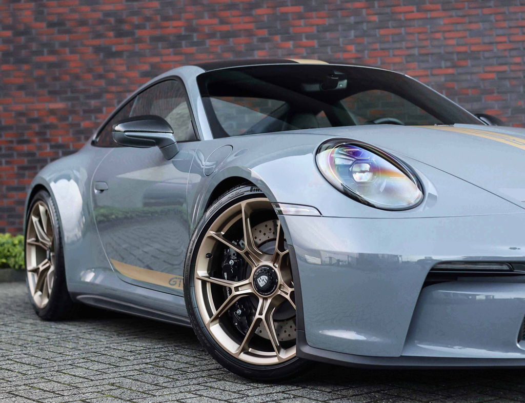 Porsche 992 GT3 Touring