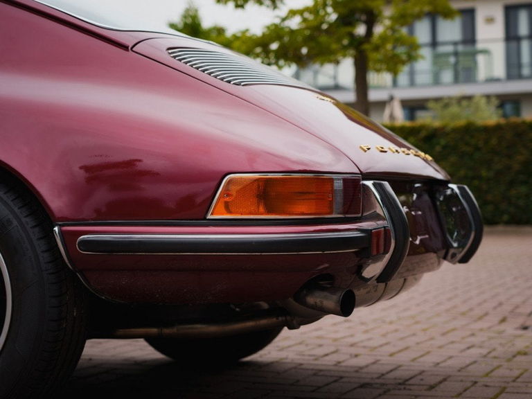 Porsche 911 S (F-Modell)