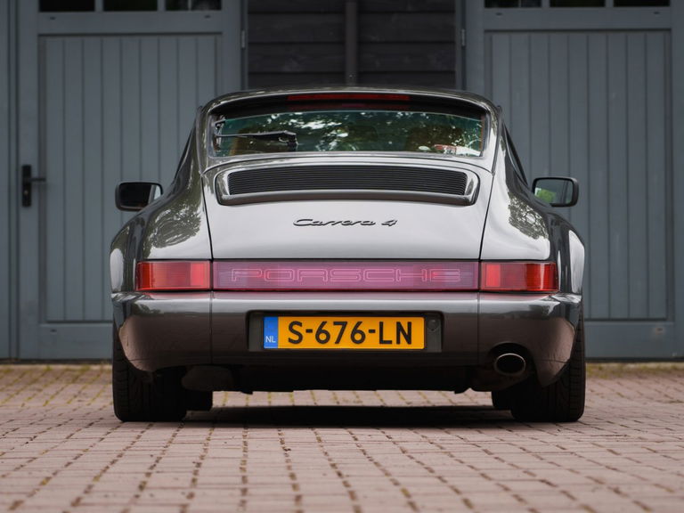 Porsche 964 Carrera 4