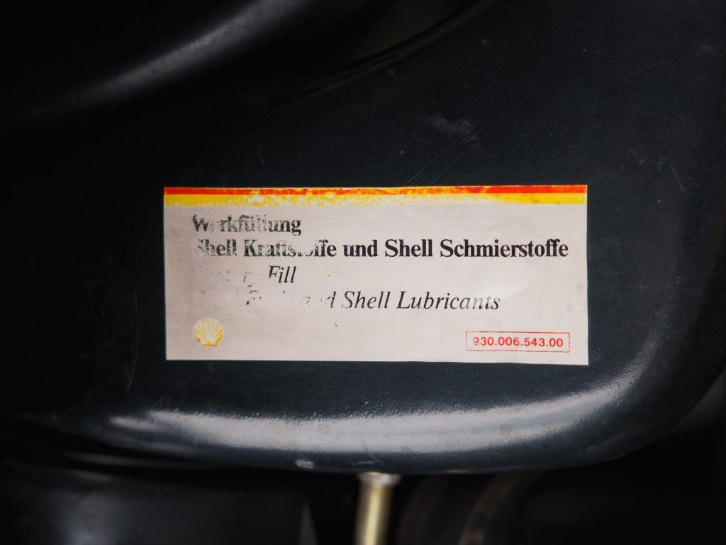 Porsche 964 Carrera 4