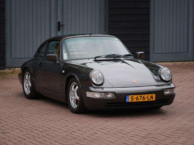Porsche 964 Carrera 4