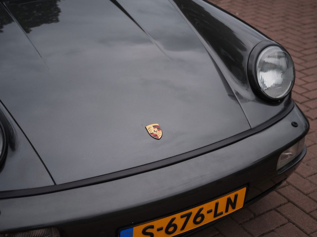 Porsche 964 Carrera 4