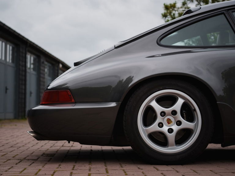 Porsche 964 Carrera 4