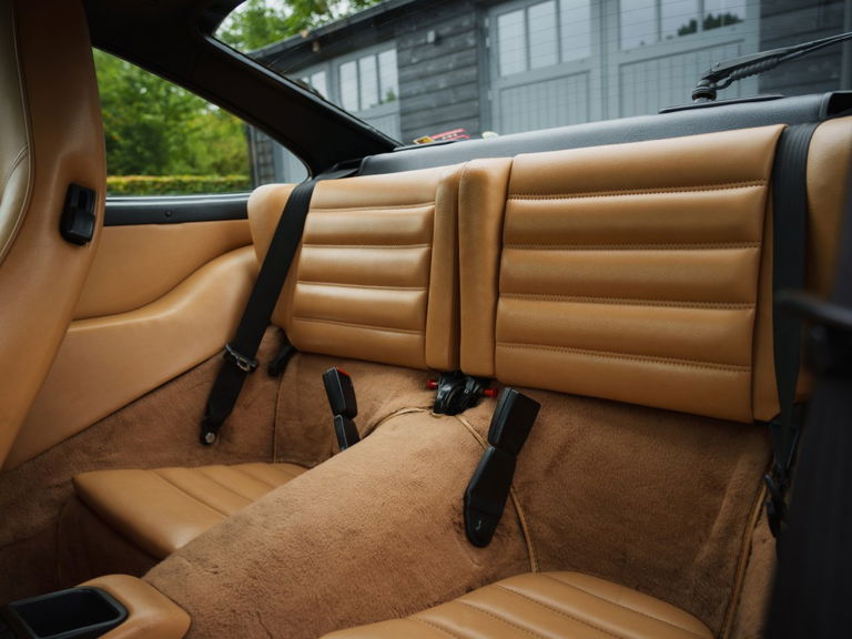 Porsche 964 Carrera 4