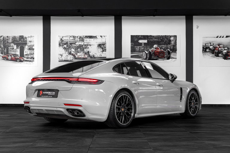 Porsche Panamera 4 E-Hybrid