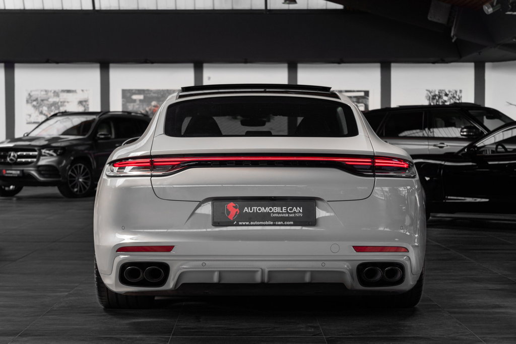 Porsche Panamera 4 E-Hybrid