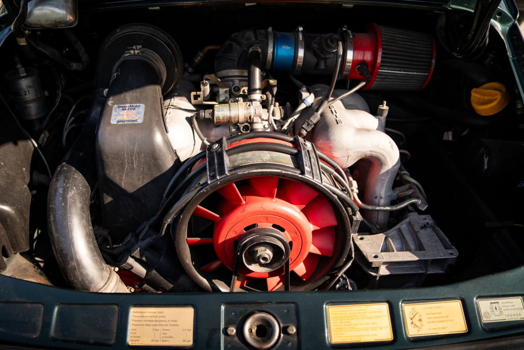 Porsche 911 Carrera 3.2
