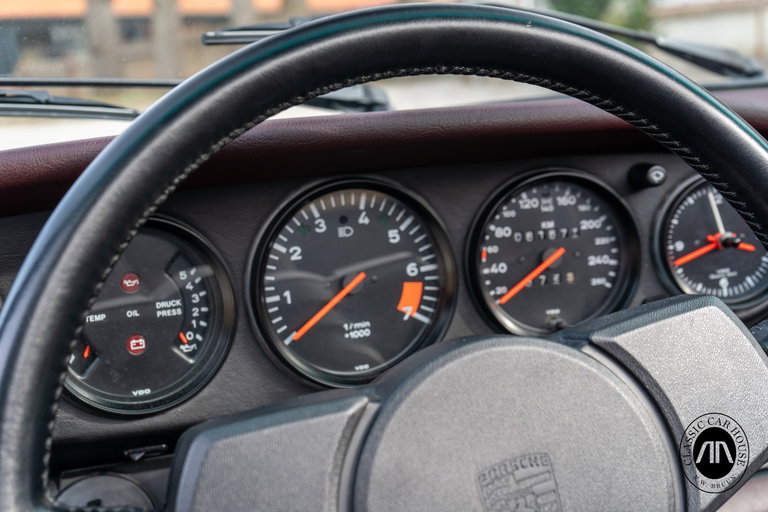 Porsche 911 Carrera 3.2