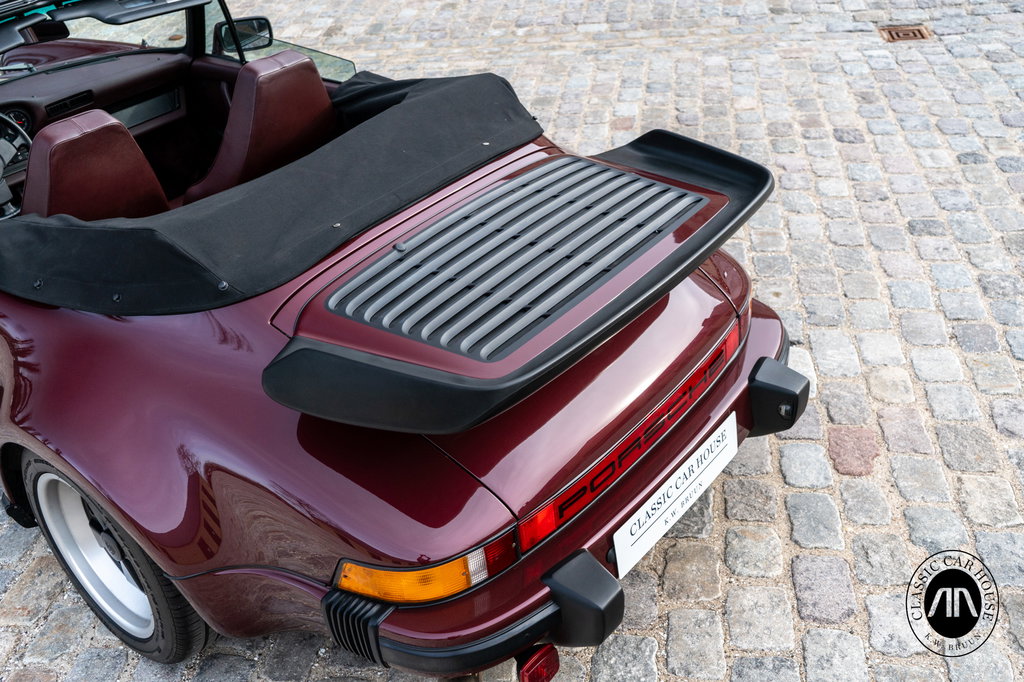 Porsche 911 Carrera 3.2