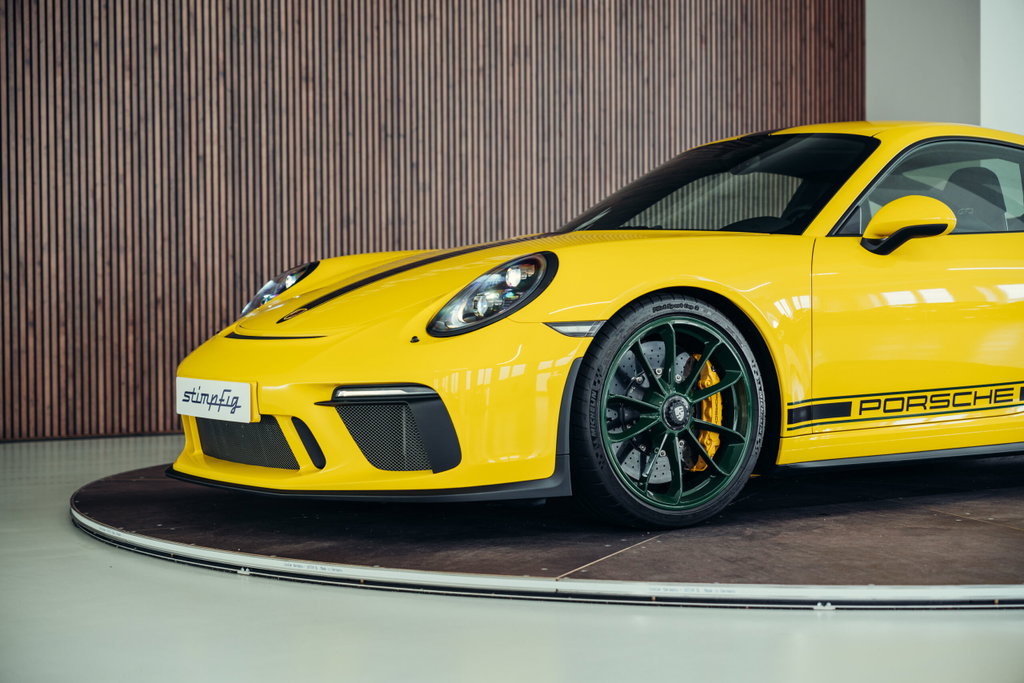 Porsche 991.2 GT3 Touring