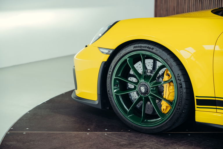 Porsche 991.2 GT3 Touring