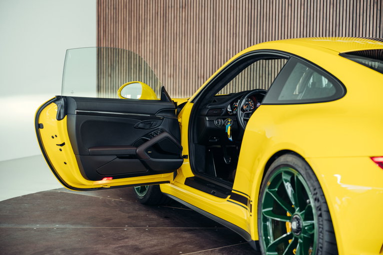 Porsche 991.2 GT3 Touring