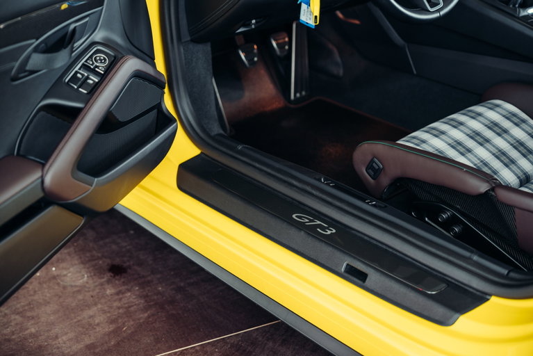 Porsche 991.2 GT3 Touring