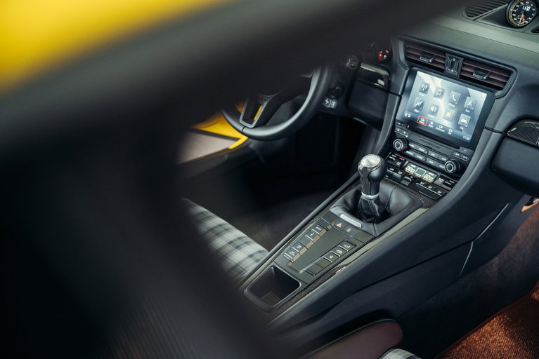 Porsche 991.2 GT3 Touring