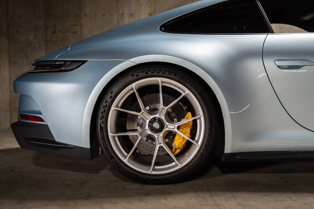 Porsche 992 GT3 Touring