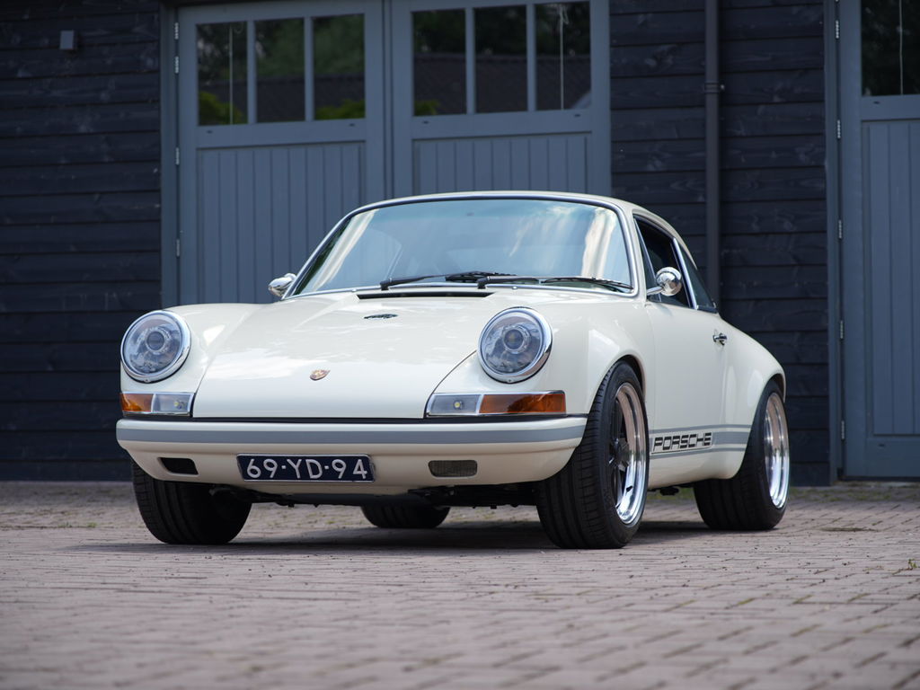 Porsche 911 Backdate