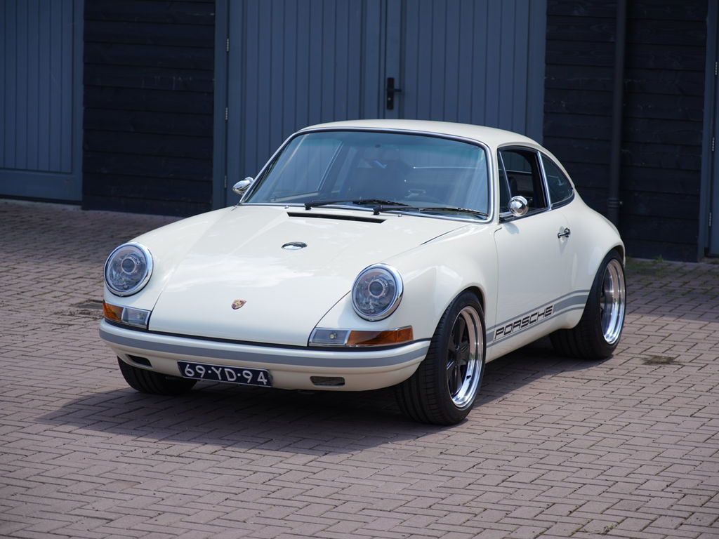 Porsche 911 Backdate