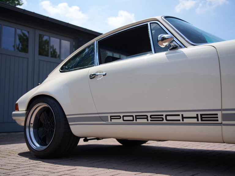 Porsche 911 Backdate