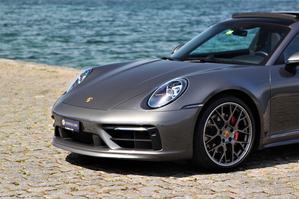 Porsche 992 Carrera S