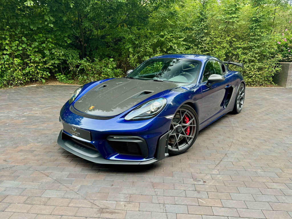Porsche 718 Cayman GT4 RS