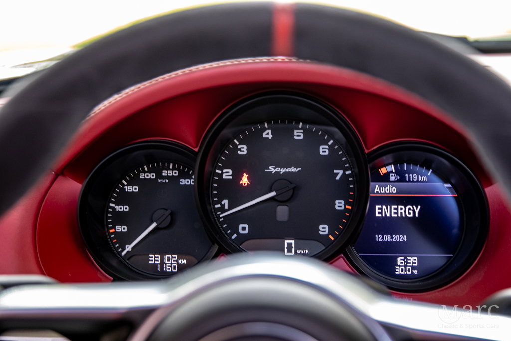 Porsche 981 Boxster Spyder