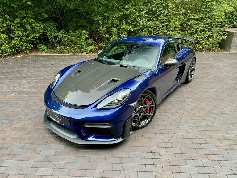 Porsche 718 Cayman GT4 RS