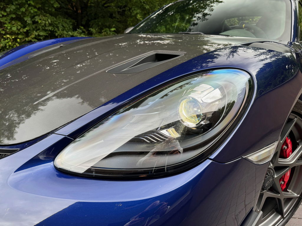 Porsche 718 Cayman GT4 RS