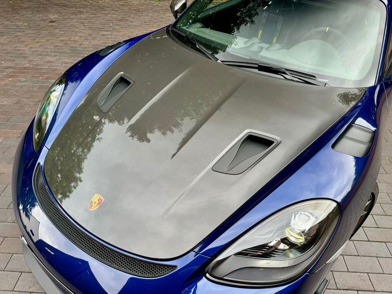 Porsche 718 Cayman GT4 RS