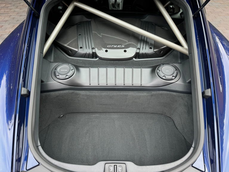 Porsche 718 Cayman GT4 RS