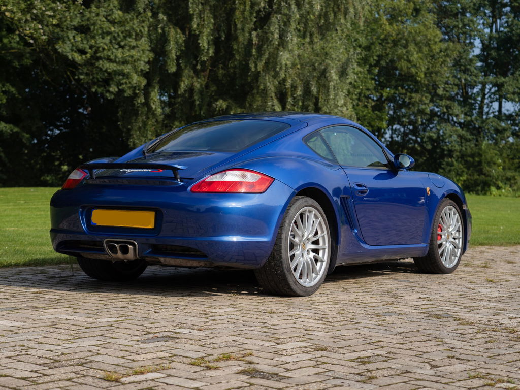 Porsche 987 Cayman S