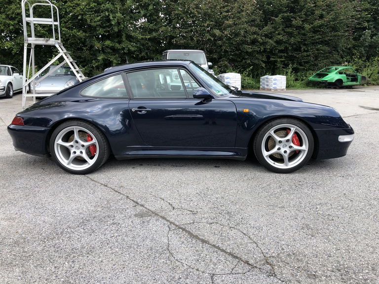 Porsche 993 Carrera 4S