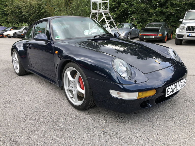 Porsche 993 Carrera 4S