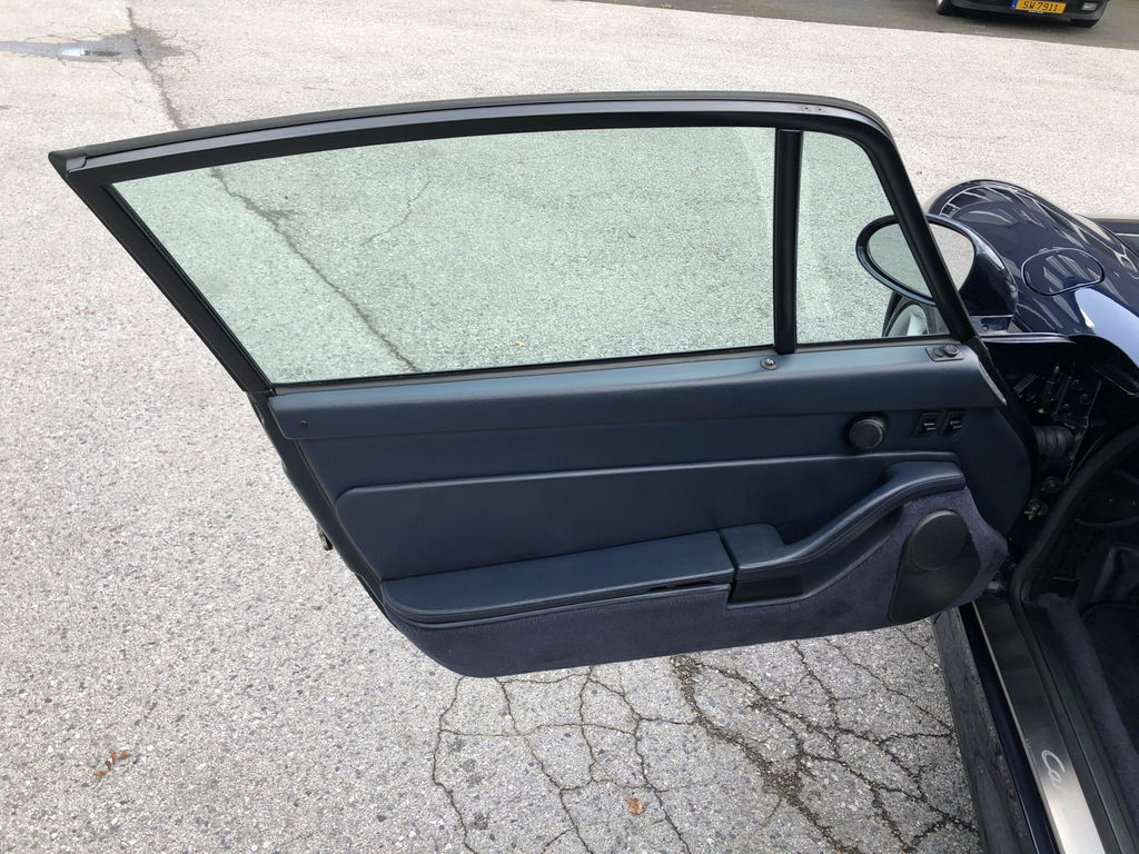 Porsche 993 Carrera 4S