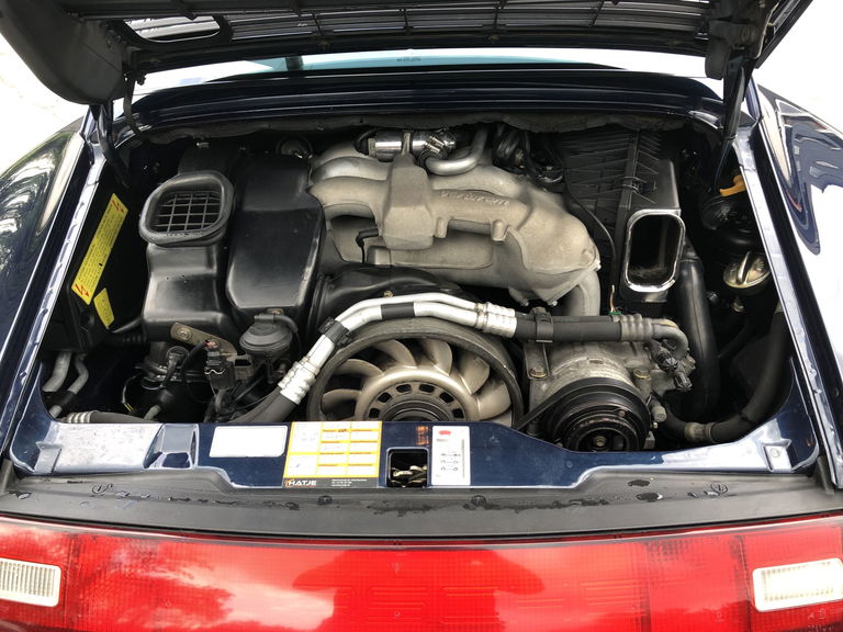 Porsche 993 Carrera 4S