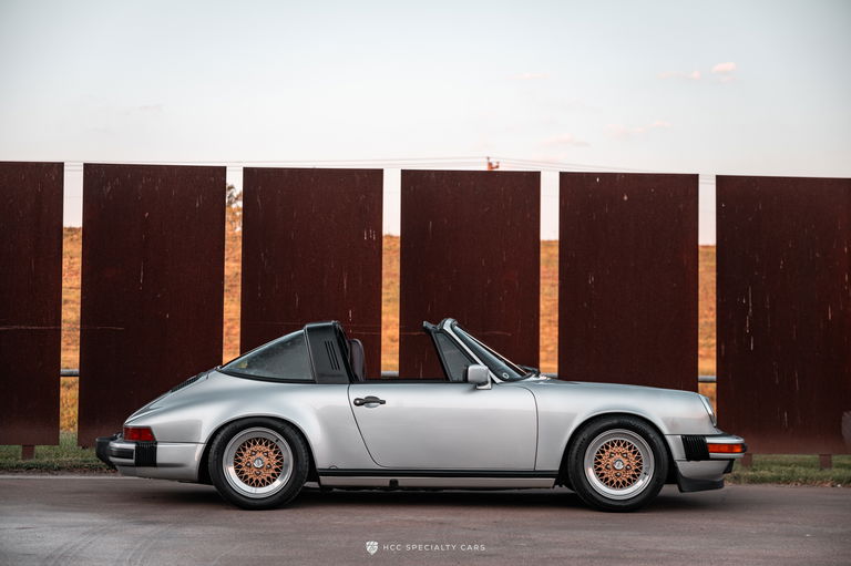 Porsche 911 Carrera 3.2 (US)