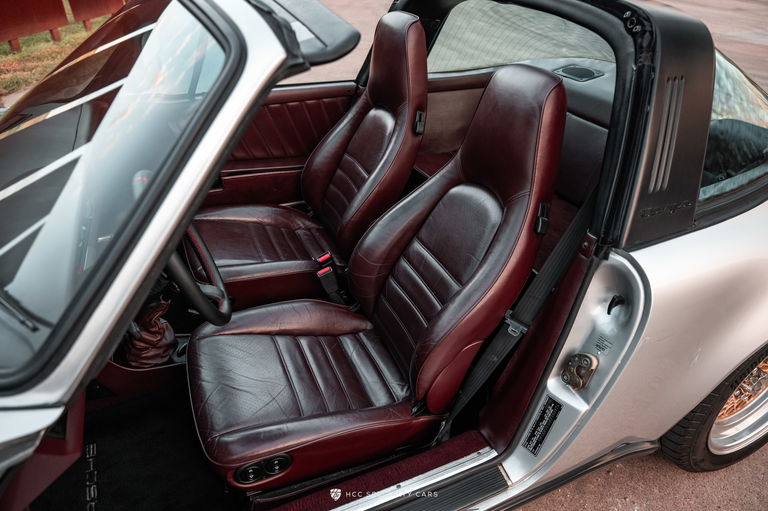 Porsche 911 Carrera 3.2 (US)