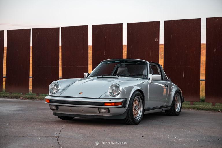 Porsche 911 Carrera 3.2 (US)