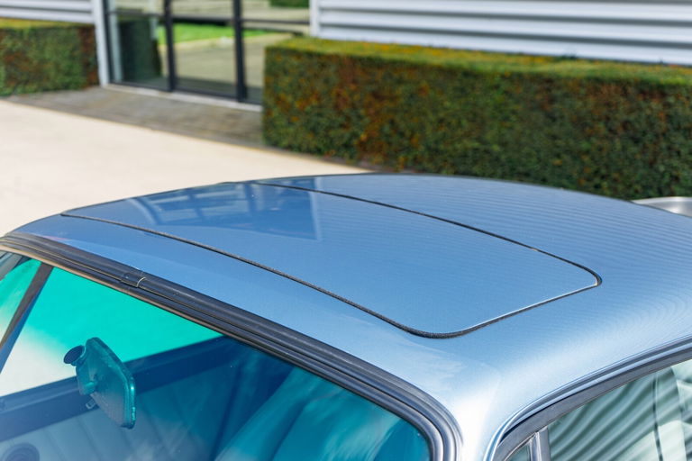 Porsche 911 Turbo 3.3 (US)