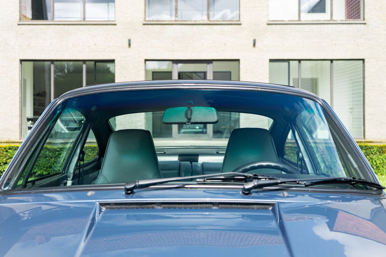 Porsche 911 Turbo 3.3 (US)