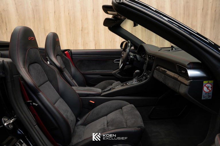 Porsche 991.2 Carrera 4 GTS