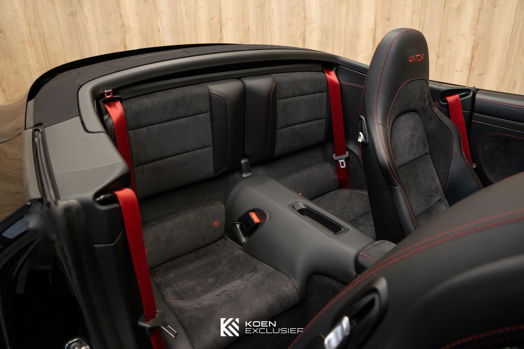 Porsche 991.2 Carrera 4 GTS