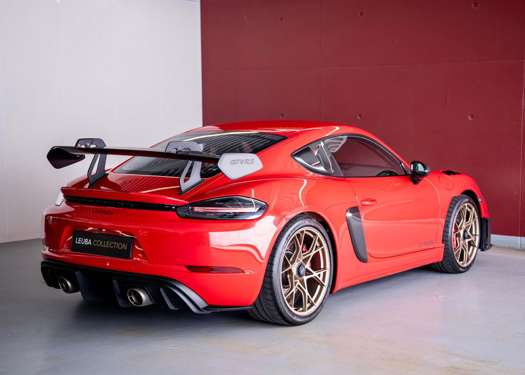 Porsche 718 Cayman GT4 RS