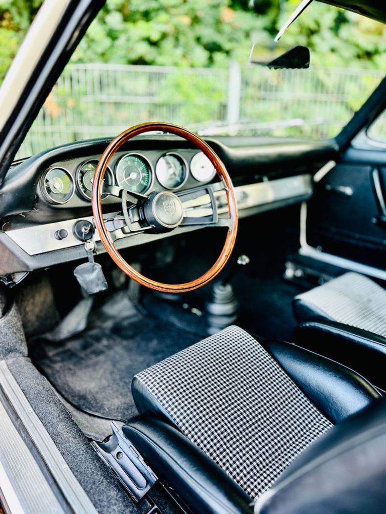 Porsche 911 (F-Modell)