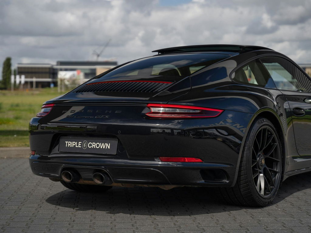 Porsche 991.2 Carrera GTS