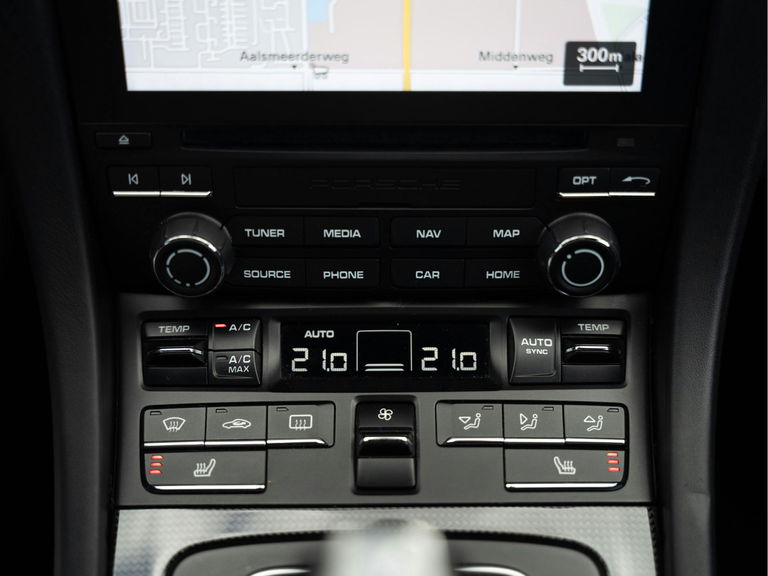 Porsche 991.2 Carrera GTS