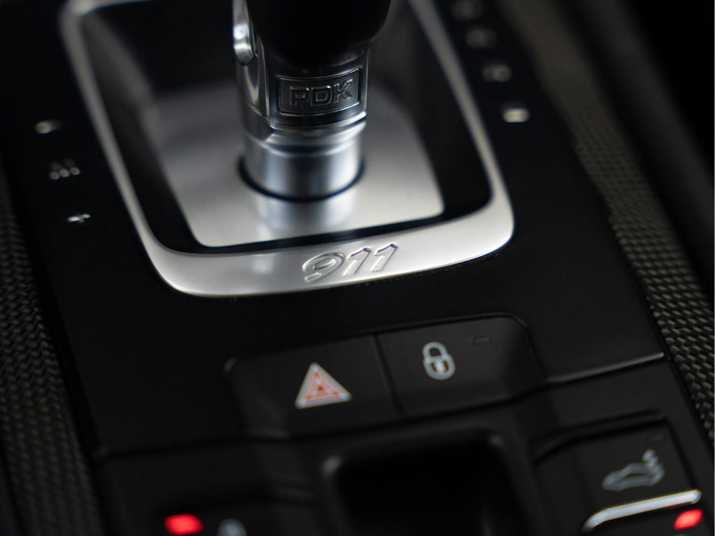 Porsche 991.2 Carrera GTS