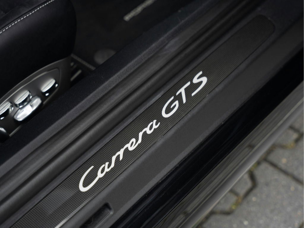 Porsche 991.2 Carrera GTS